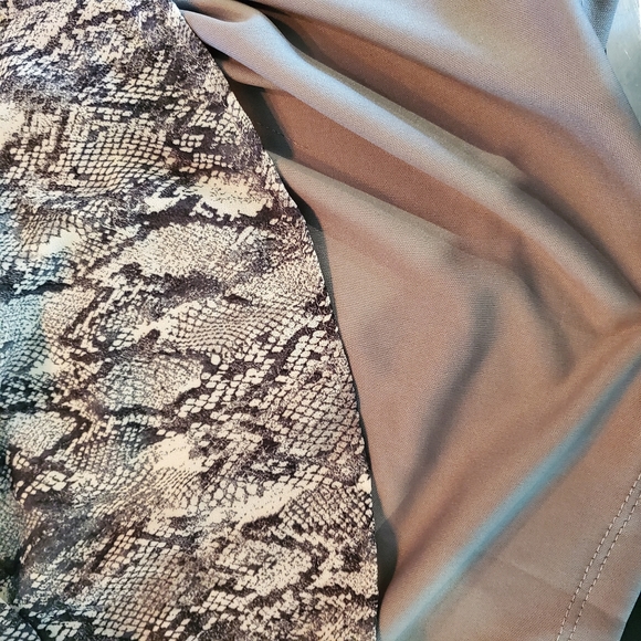 FAVLUX Snake Print Sheer Lined Dress Small - Picture 12 of 14